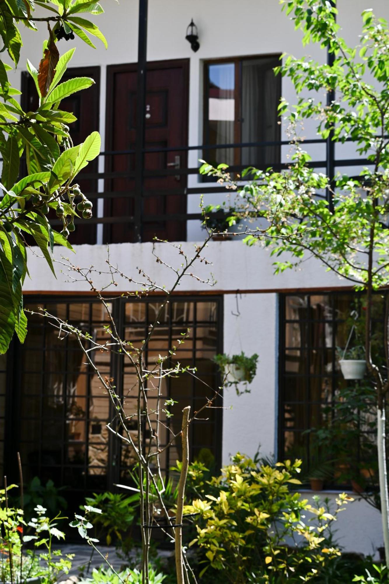 Jerusalem Hotel Kutaissi Exterior foto